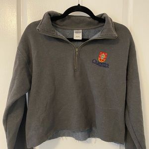 Queen’s University Cropped Quarter Zip